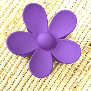MF Plucked Petal Flower Clip