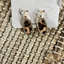 Load image into Gallery viewer, Small Druzy Earrings
