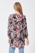 Load image into Gallery viewer, Can&#39;t Hide The Paisley Plus Top
