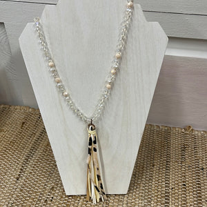 Clear Beads With Simple Tassel