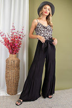Load image into Gallery viewer, Solid Tiered Wide Leg Pants
